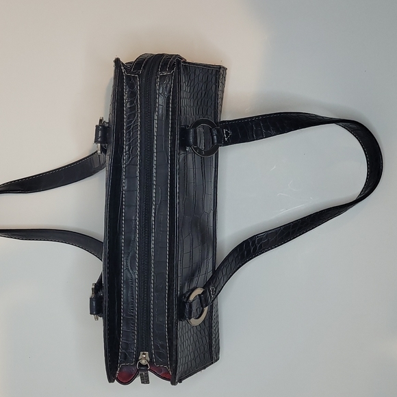 Tommy Hilfiger smaller purse bag - Picture 6 of 16